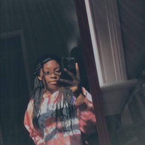 Meet your Posher, Alaina